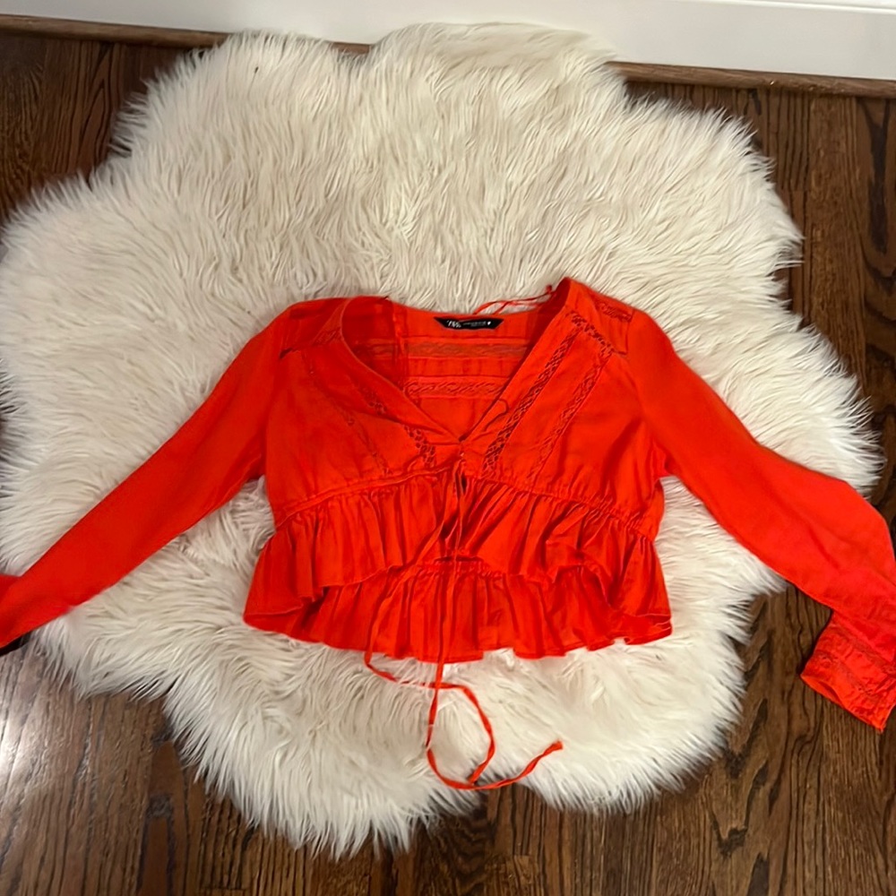 Super cute Zara top